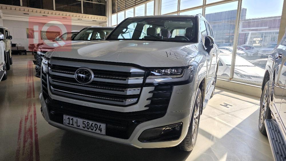 تويوتا لاندكروزر